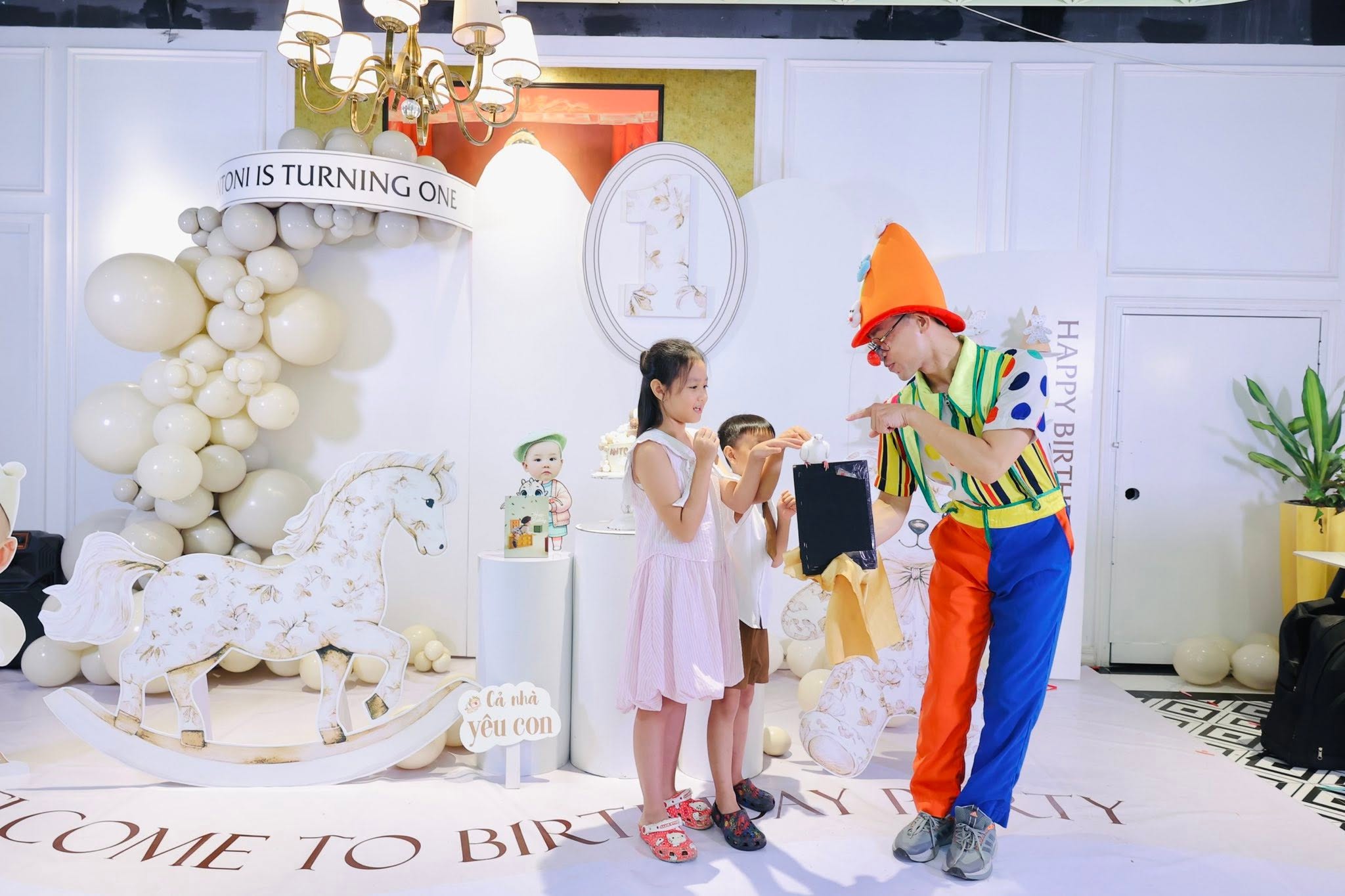 Thuê Chú Hề MC Hoạt Náo Tại Đống Đa – Chú Hề Event