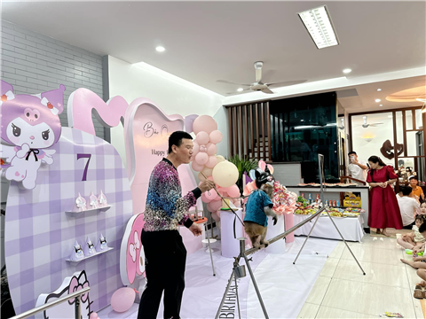 Thuê Xiếc Biểu Diễn Tại Đông Anh | Chú Hề Event