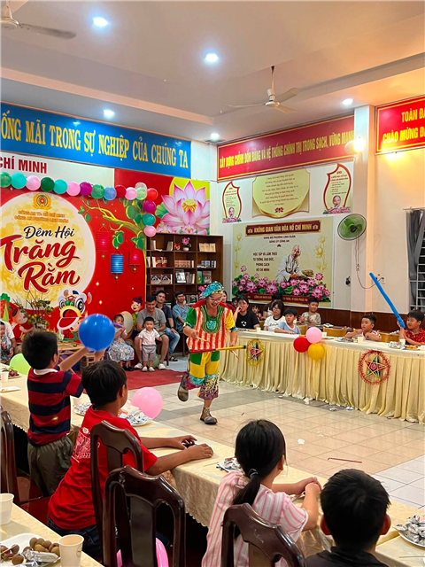 Ảnh Thuê Xiếc Trung Thu Tại Hà Nội | Biểu Diễn Xiếc Thiếu Nhi